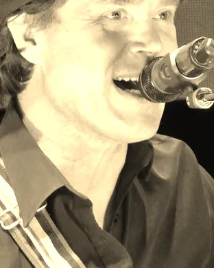 Corb Lund