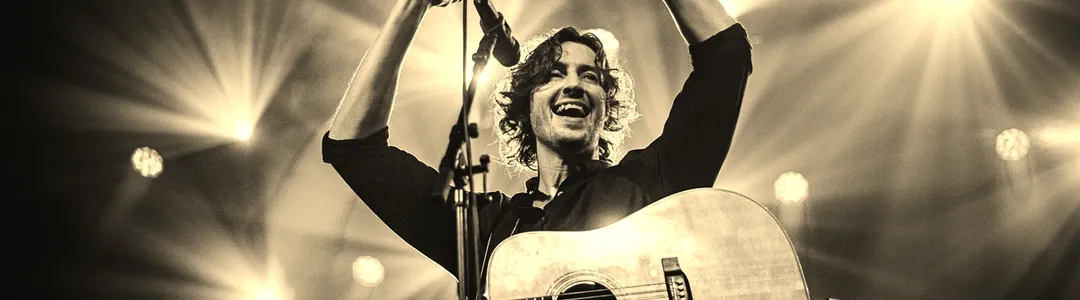 Dean Lewis