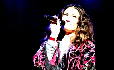 Idina Menzel