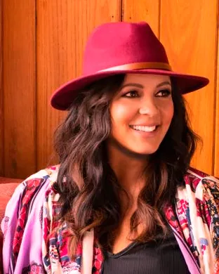Sara Evans